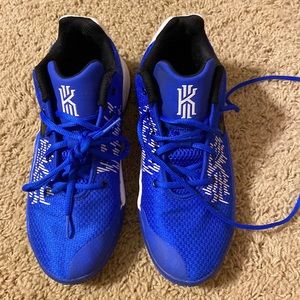 Nike Kevin Durant youth basketball shoes